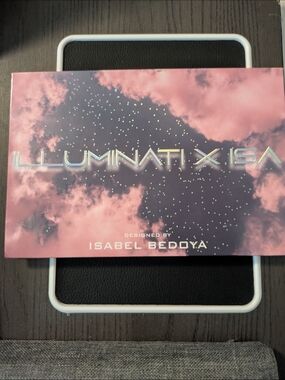 Illuminati X ISA Eyeshadow Palette